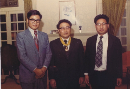 1.jpg 이미지입니다.