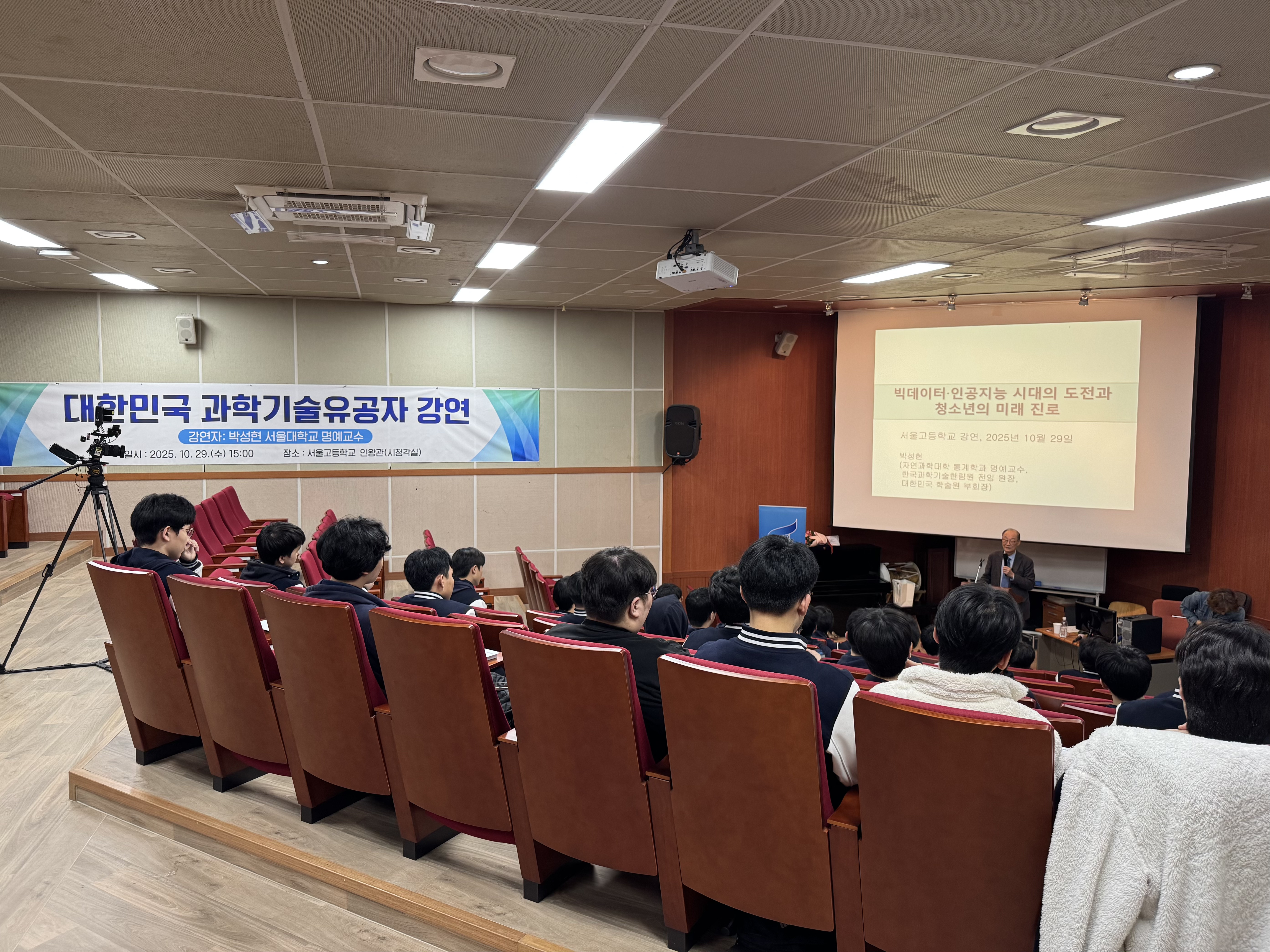 img_1600.jpeg 이미지입니다.